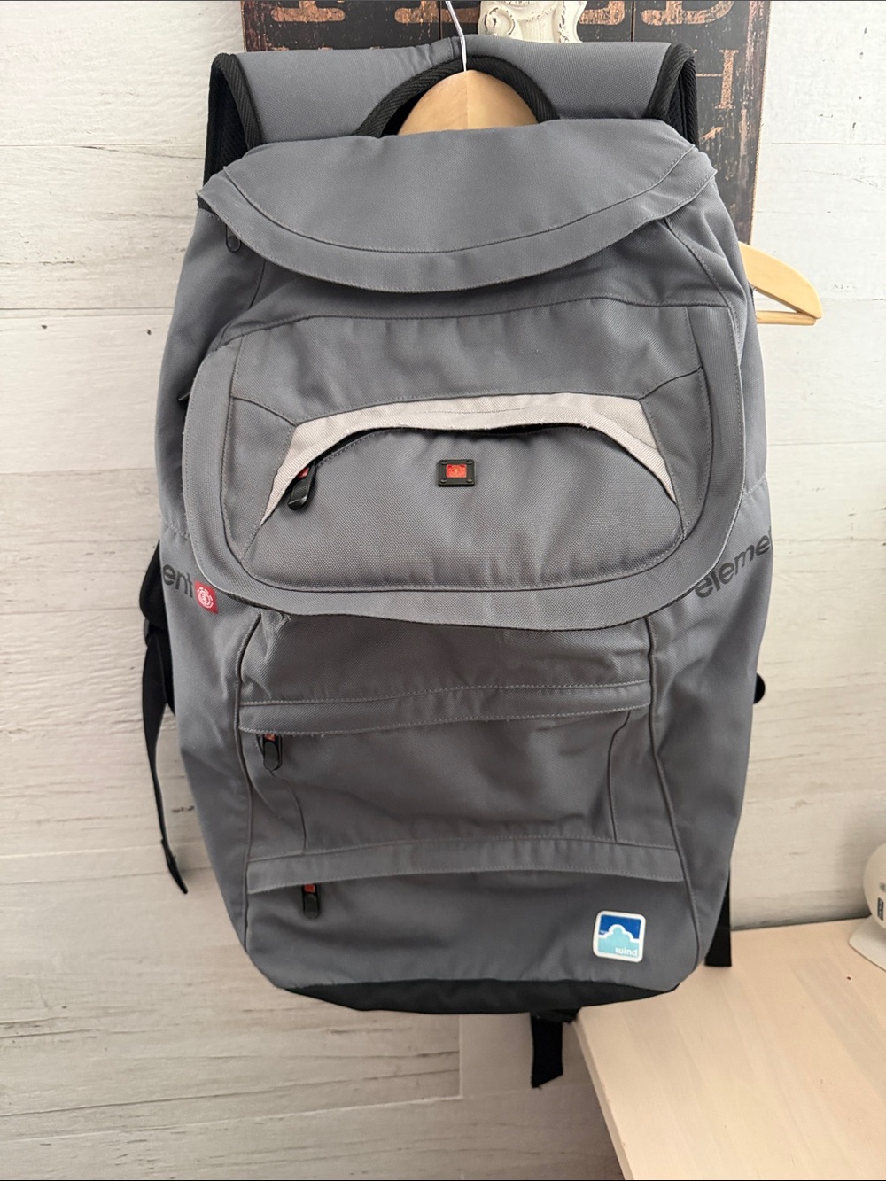 Element Vintage Gray Men's 20"Backpack w/ Detachable Laptop Sleeve & Waist Strap